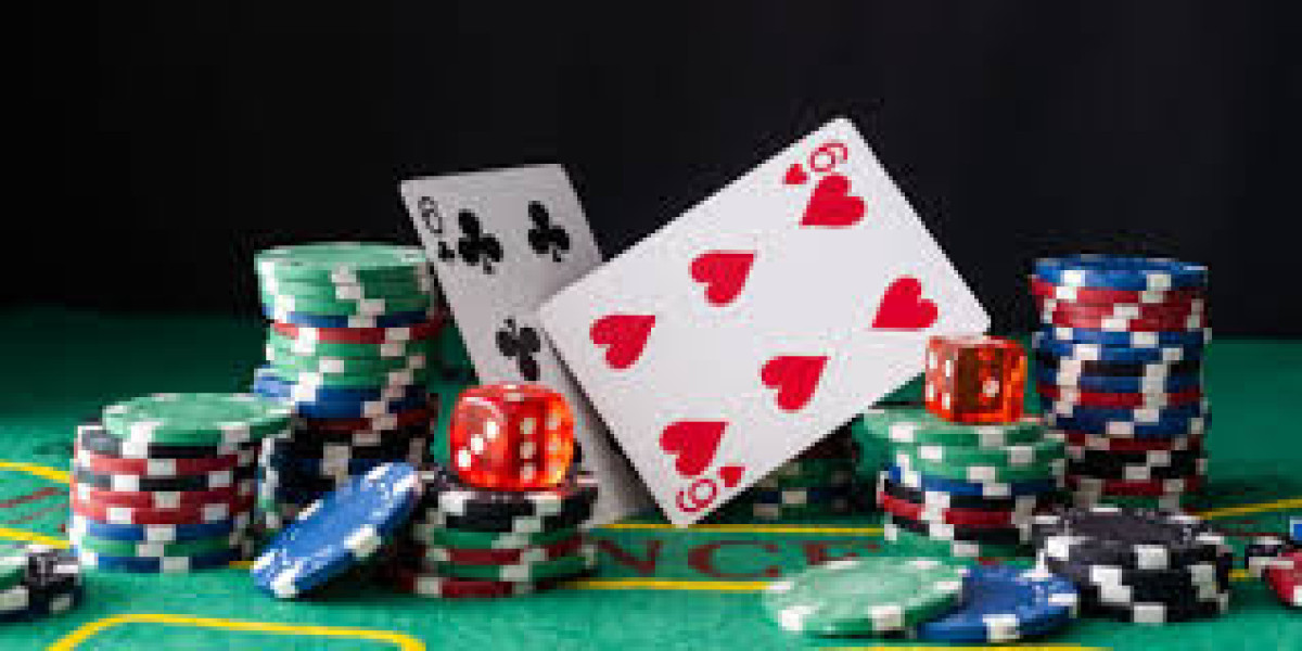 Dal Texas Hold'em all'Omaha: Guida al Poker da Casinò