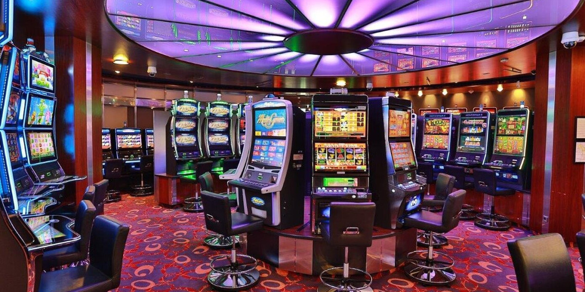 Slots Through the Ages: The Journey of a Casino Icon