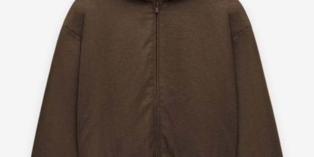 Fear of God Essentials Hoodie – Classic Casual Luxury Everyday Wear